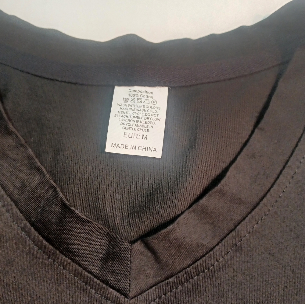 Bella Canvas Black Short Sleeve Tee with Turtle Design - Picture 2 of 4